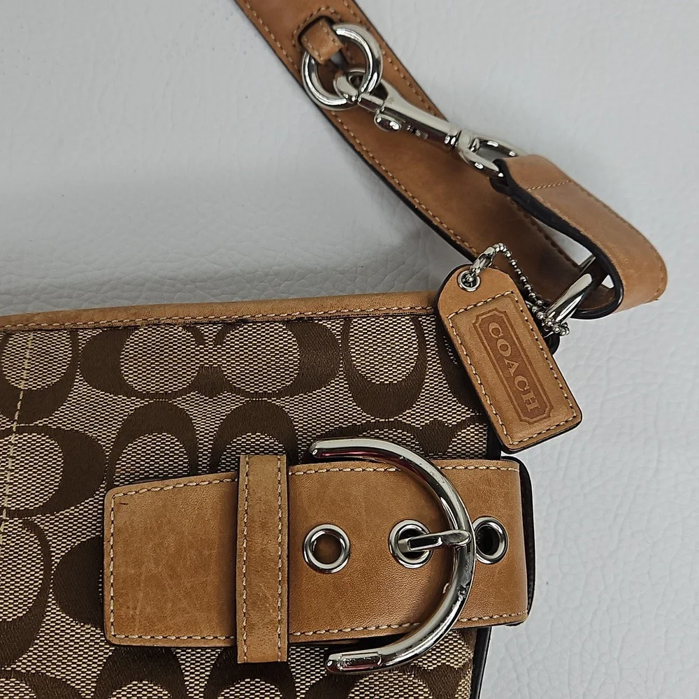 Authentic Coach Monogram Leather SOHO Crossbody Shoulder Bag - Picture 11 of 15